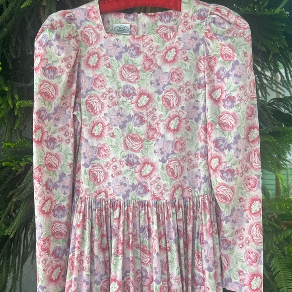Vtg 80s Laura Ashley Floral Print Cotton Dress | Puff Sleeves | Drop Waist | S - Picture 11 of 17